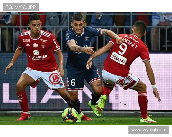 巴黎FC即将更换主帅前巴黎主帅孔布瓦尔有望接任